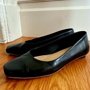Everlane The 90s Ballet Flat in Black Italian Leather